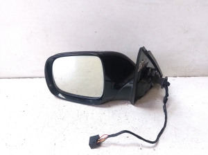 Rétroviseur extérieur et ses pièces - 8R1857409C