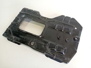 Mercedes Benz E-Class W207 (2009–2017) Battery holder A2046280218 - 5