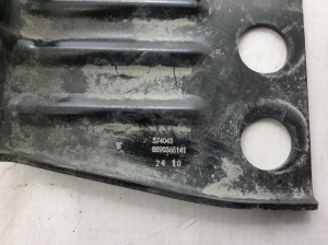 VOLVO EX30 I (2023–2026) Muu kinnitus 8890365141 - 3