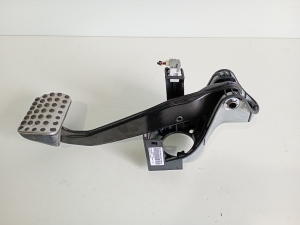 Mercedes Benz E-Class W207 (2009–2017) Bremspedal A2042902301 - 5