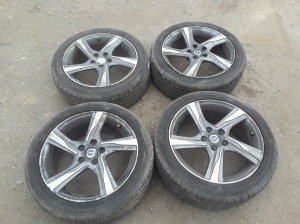 VOLVO V40 (2012–2019) Felgensatz 22545R17