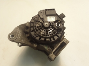 Opel Insignia (2017–2026) Lichtmaschine 39047352 - 2