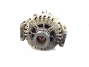 Mercedes Benz E-Class W207 (2009–2017) Generaator A0009067900 - 3
