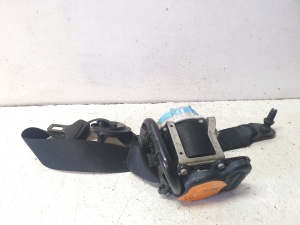 Mercedes Benz GLA-Class 156 (2013–2019) Front seat belt 307494499228AP - 3