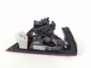 BMW 2 SERIES (F46) (2015–2026) Tagatuli tagaluugil 7491352 - 3