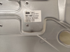 Esiukse aknatõstuk - 3M51R203A28BJ