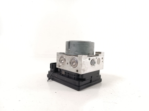 BMW 2 SERIES (F46) (2015–2026) ABS plokk 6893711 - 3