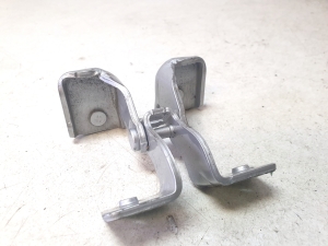Mercedes Benz GLA-Class 156 (2013–2019) Trunk lid hinge A1567401600 - 3