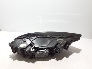 AUDI Q7 (2015–2026) Esituli 4M0941085D - 5