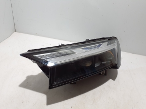 AUDI Q7 (2015–2026) Esituli 4M0941085D - 7