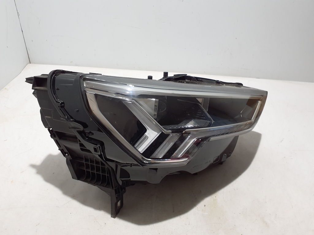 AUDI Q3 F3 (2018–2026) Headlight 83A941034 AUDI Q3 F3 (2018–2026) Headlight 83A941034