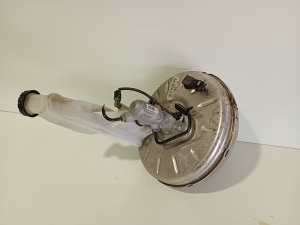 Mercedes Benz A-Class 176 (2012–2018) Brake booster A2464300330 - 4