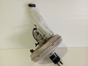Mercedes Benz A-Class 176 (2012–2018) Brake booster A2464300330 - 6