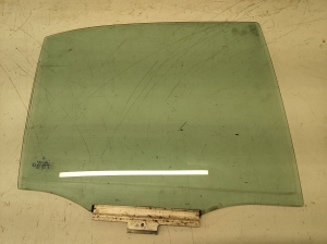 Tagumise külgukse klaas - 43R001025