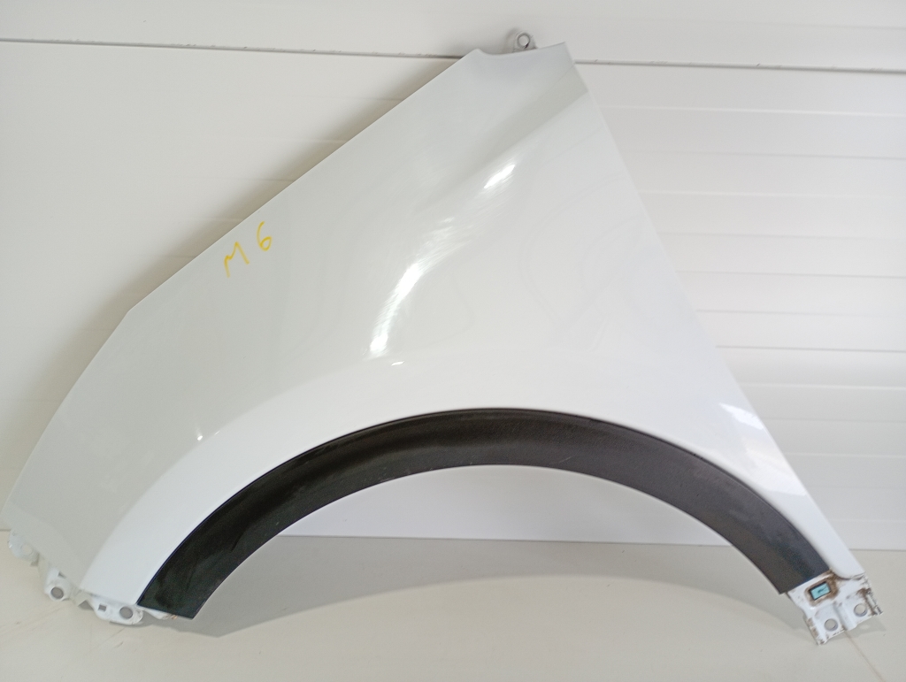 Kia Sportage (2010–2016) Front fender