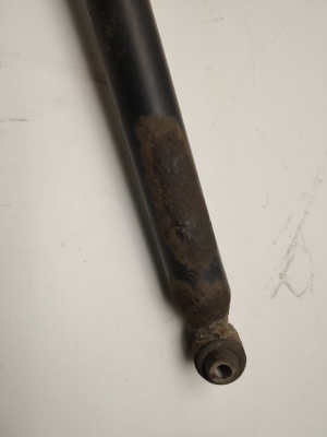 Mercedes Benz C-Class 205 (2014–2021) Tagumine amortisaator A2053207330 - 3