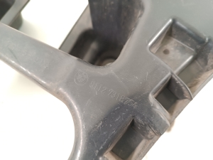 Rear bumper bracket - 7318754