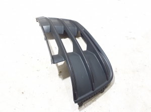 AUDI Q7 (2015–2026) Front bumper lower grille 4M0807681D - 3