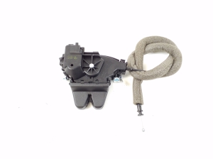 Mercedes Benz E-Class W207 (2009–2017) Trunk lid lock A2047500185 - 3