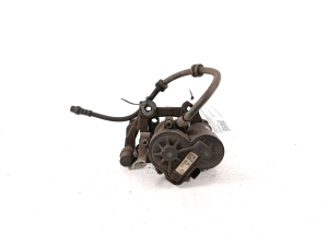BMW 2 SERIES (F46) (2015–2026) Tagumine pidurisadul 6883025 - 3