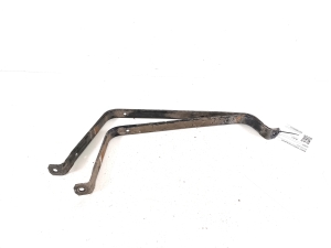   Fuel tank bracket  - 7318624 