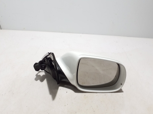 Rétroviseur extérieur et ses pièces - 8R1857410AE