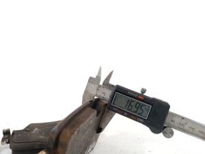 BMW 2 SERIES (F46) (2015–2026) Piduriklotsid ees 8867481 - 4