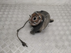 Hyundai IONIQ (2016–2026) Front wheel hub - 4