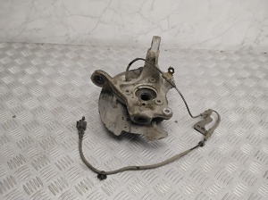 Hyundai IONIQ (2016–2026) Front wheel hub - 5