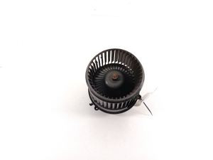Heater blower motor - 9297752