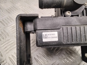 Hyundai IONIQ (2016–2026) Heater valve W3G7500 - 2