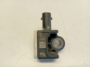 Mercedes Benz A-Class 176 (2012–2018) Airbag sensor A1668210151 - 4