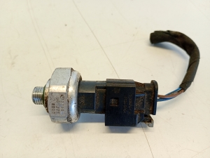Mercedes Benz A-Class 176 (2012–2018) A/C condenser sensor 2110000283 - 4