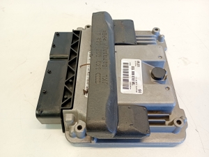 Motorsteuergerät - 8K0907352A