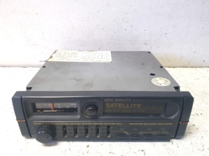 Radio / CD-Player / DVD-Player / Navigation - SATELLITE  AJ 7863 SS