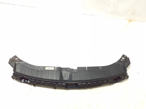 Trim under the hood - A2478858203