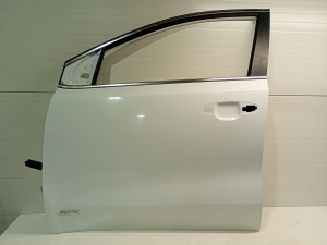 Kia Sportage (2010–2016) Front door - 5