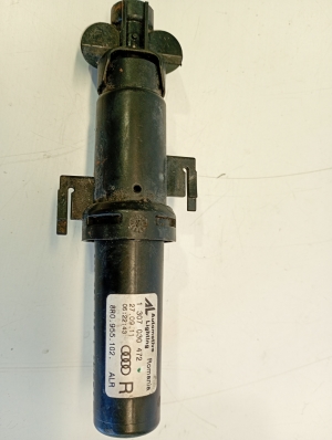 AUDI Q5 (2008–2017) Esitule pesudüüs 8R0955102 - 2