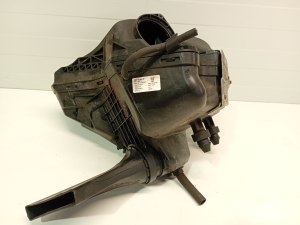 Boîtier de filtre à air - 8K0133837BF