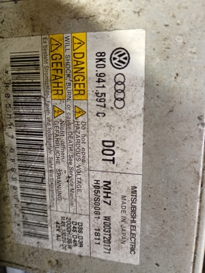 AUDI Q5 (2008–2017) Esituli 8R0941004 - 4