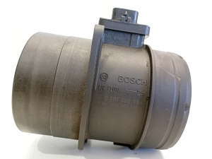AUDI Q5 (2008–2017) Mass air flow sensor 0281002956 - 4