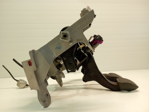 AUDI Q5 (2008–2017) Pedals 8K2721117 - 5