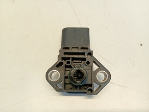 AUDI Q5 (2008–2017) Ansaugluftdrucksensor 0281002977 - 2