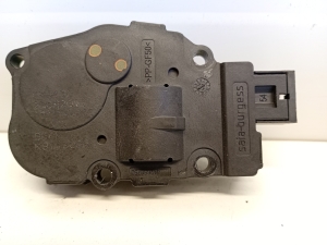 AUDI Q5 (2008–2017) Heater flap actuator 410475520 - 4