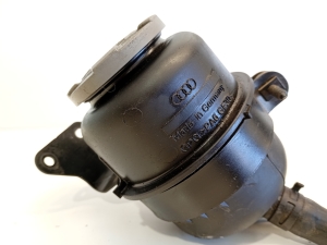 AUDI Q5 (2008–2017) Power steering pump reservoir 8R0422887 - 4