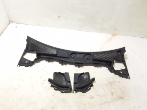   Wiper cowl trim panel  - A2478302800 