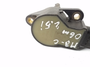Mercedes Benz C-Class 203 (2000–2007) Ignition coil A0001502680 - 2