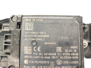 Tesla Model S S (2012–2026) Totwinkel-Radar Distronic 1108647-00-C - 2