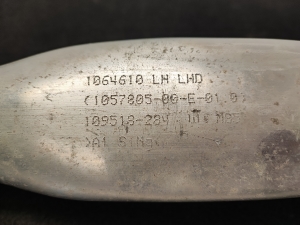 Tesla Model S S (2012–2026) Anderes Körperteil 1057805-00-E - 4