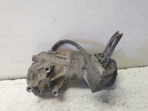 Volkswagen LT II (1996–2006) Scheibenwischermotor vorne 0390241345 - 3